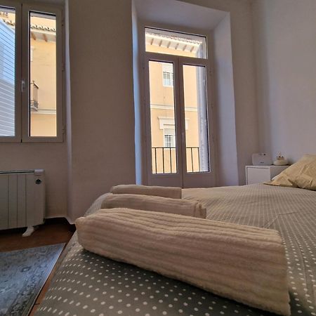 Frailes Apartments กรานาดา ภายนอก รูปภาพ